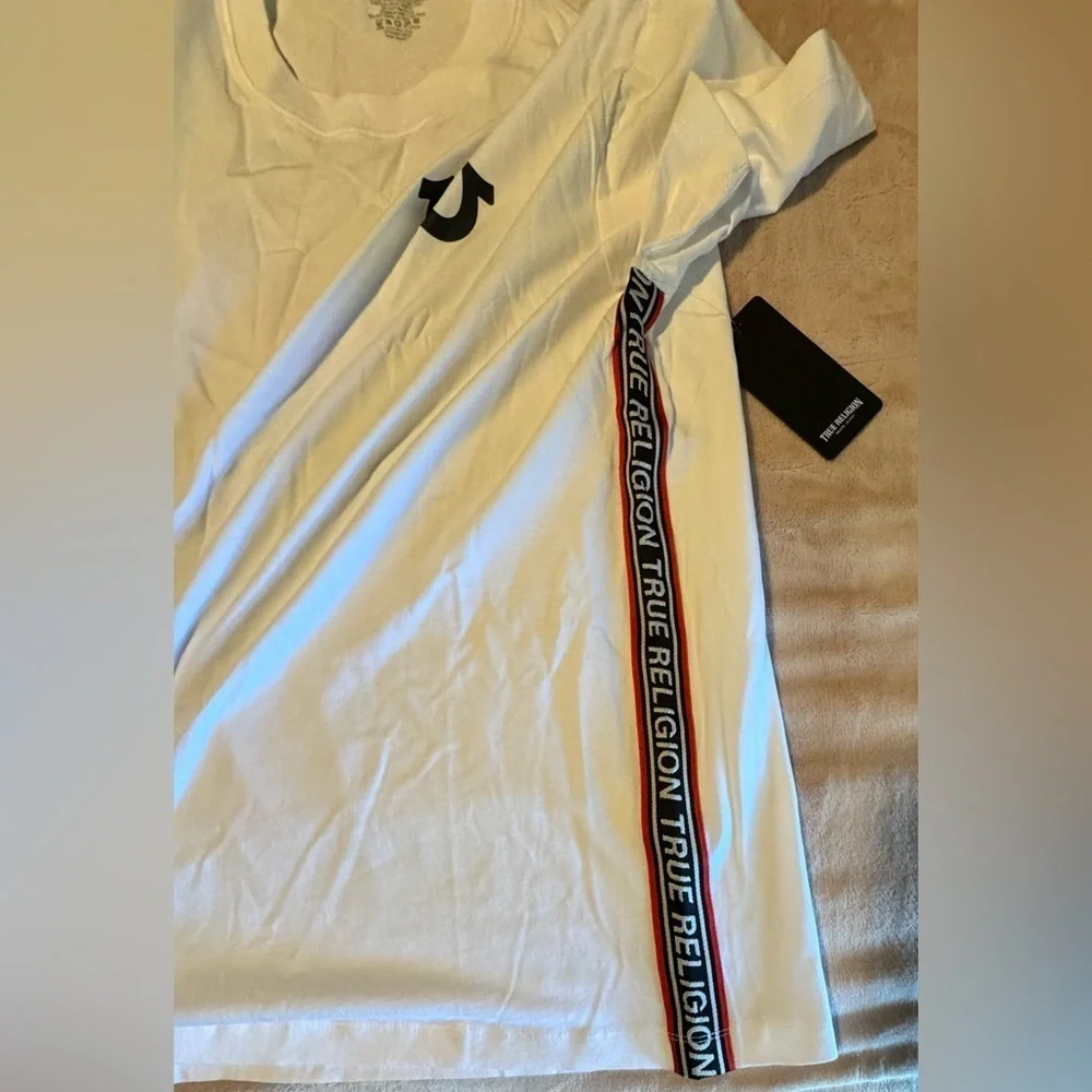 True Religion White Short Sleeve Tee with Black Logo Size XL